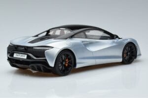 McLaren Artura シルバー GT Spirit 1:18 GT873 レジン - 画像 2/6