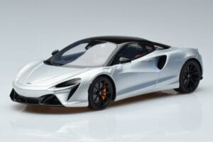 McLaren Artura シルバー GT Spirit 1:18 GT873 レジン
