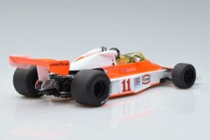 McLaren M23 #11 J. Hunt F1 World Champion 1976 MCG 1:18 MCG18612F メタル - 画像 2/6
