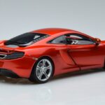 McLaren MP4-12C スティグ Top Gear フィギュア付き Minichamps 1:18 519101330 メタル - image 3 of 7