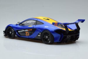 McLaren P1 GTR ブルー イエローストライプ AUTOart 1:18 81542 コンポジット - 画像 6/7