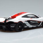 McLaren P1 GTR グロスホワイト レッドストライプ AUTOart 1:18 - image 3 of 7