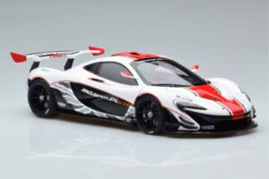 McLaren P1 GTR グロスホワイト レッドストライプ AUTOart 1:18 81541 コンポジット - 画像 5/7