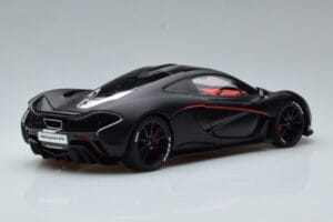 McLaren P1 マットブラック AUTOart 1:18 76027 メタル - 画像 3/9
