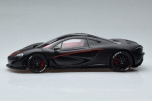 McLaren P1 マットブラック AUTOart 1:18 76027 メタル - 画像 4/9