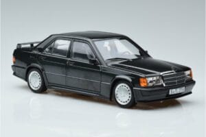 Mercedes 190 E 2.3-16 Cosworth W201 Norev 1:18 183830 メタル - 画像 5/7