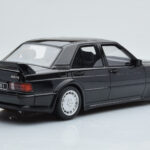 Mercedes 190E W201 2.5-16 Evo I ブラック Otto 1:18 - image 2 of 6