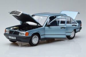 Mercedes 190E W201 ライトブルー Norev 1:18 183828 メタル - 画像 2/7