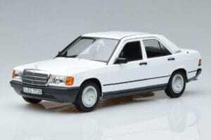Mercedes 190 E W201 ホワイト Norev 1:18 183820 メタル