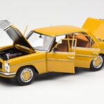 Mercedes 200/8 W115 サハラ イエロー Norev 1:18 - image 2 of 8
