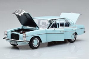 Mercedes 200 W115 Norev 1:18 183777 メタル - 画像 2/7