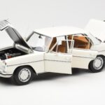 Mercedes 200 W115 ホワイト Norev 1:18 - image 2 of 8