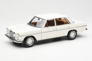 Mercedes 200 W115 ホワイト Norev 1:18