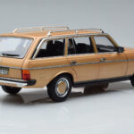Mercedes 200T S123 ベージュ Norev 1:18 - image 3 of 9