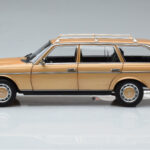 Mercedes 200T S123 ベージュ Norev 1:18 - image 5 of 9
