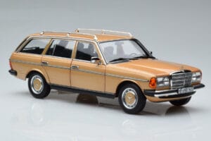 Mercedes 200T S123 ベージュ Norev 1:18 183738 メタル - 画像 6/9