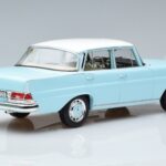 Mercedes 220 S W111 ブルー Norev 1:18 183920 メタル - image 3 of 7