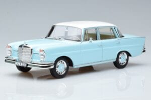 Mercedes 220 S W111 ブルー Norev 1:18 183920 メタル