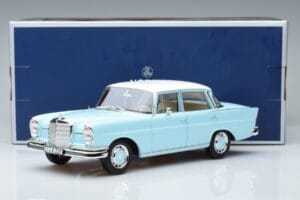Mercedes 220 S W111 ブルー Norev 1:18 183920 メタル - 画像 7/7