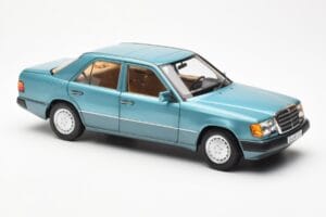 Mercedes 230E W124 ベリルメタリック ディーラーエディション Norev 1:18 B66040698 メタル - 画像 6/8