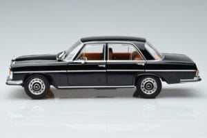 Mercedes 280 SE W108 ブラック Norev 1:18 183762 メタル - 画像 4/7
