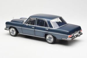 Mercedes 280 SE W108 ダークブルー メタリック Norev 1:18 183534 メタル - 画像 7/8