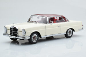 Mercedes 280 SE W108 ホワイト AUTOart 1:18