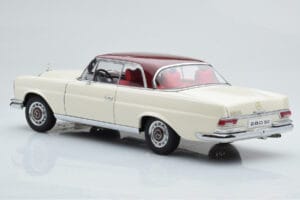 Mercedes 280 SE W108 ホワイト AUTOart 1:18 76287 メタル - 画像 7/8