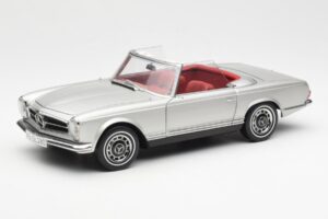 Mercedes 280 SL W113 パゴダ シルバー Schuco 1:18