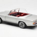Mercedes 280 SL W113 パゴダ シルバー Schuco 1:18 - image 7 of 8