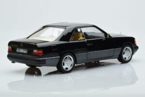 Mercedes 300 CE-24 C124 Coupe AMG Wheels リミテッドエディション Norev 1:18 183881 メタル - 画像 3/11