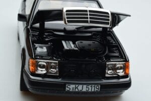 Mercedes 300 CE-24 C124 Coupe AMG Wheels リミテッドエディション Norev 1:18 183881 メタル - 画像 9/11