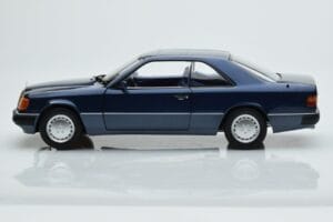 Mercedes 300 CE-24 C124 Coupe Nautical ブルー リミテッドエディション Norev 1:18 183882 メタル - 画像 4/7