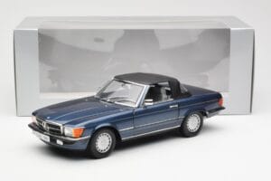 Mercedes 300 SL R107 ノーティカルブルー Norev 1:18 183466 メタル - 画像 8/8