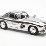 Mercedes 300 SL W198 クローム Minichamps 1:18 - image 6 of 8