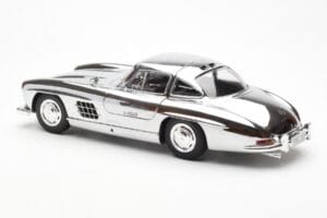 Mercedes 300 SL W198 クローム Minichamps 1:18 B66040645 メタル - 画像 7/8
