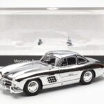 Mercedes 300 SL W198 クローム Minichamps 1:18 - image 8 of 8