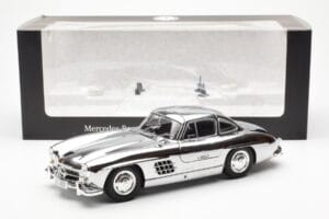 Mercedes 300 SL W198 クローム Minichamps 1:18 B66040645 メタル - 画像 8/8