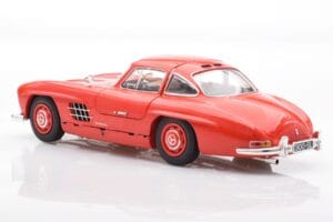Mercedes 300 SL W198 Gullwing レッド Minichamps 1:18 110037211 メタル - 画像 7/8