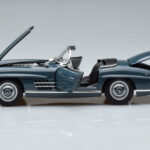 Mercedes 300 SL W198 Roadster ブルー Norev 1:18 - image 4 of 9