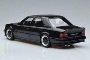 Mercedes 300E W124 5.6 AMG The Hammer Otto 1:18 OT638 レジン - 画像 5/6