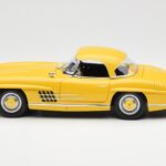 Mercedes 300 SL W198 Roadster イエロー Norev 1:18 - image 4 of 8