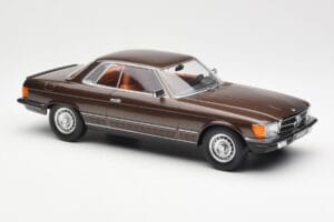 Mercedes 500 SLC C107 ブラウン KK-Scale 1:18 180851 メタル - 画像 4/6