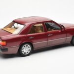 Mercedes 500E W124 レッドメタリック ディーラーエディション Norev 1:18 - image 3 of 8