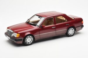 Mercedes 500E W124 レッドメタリック ディーラーエディション Norev 1:18