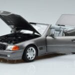 Mercedes 500 SL R129 グレーメタリック Norev 1:18 183715 メタル - image 2 of 7