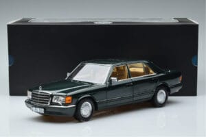 Mercedes 560 SEL W126 ダークグリーンメタリック Norev 1:18 B66040682 メタル - 画像 7/7