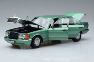 Mercedes 560 SEL W126 ライトグリーン Norev 1:18 183469 メタル - 画像 2/7