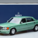 Mercedes 560 SEL W126 ライトグリーン Norev 1:18 - image 7 of 7
