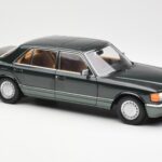 Mercedes 560 SEL W126 ナイトグリーンメタリック Dealer Edition Norev 1:18 - image 6 of 8